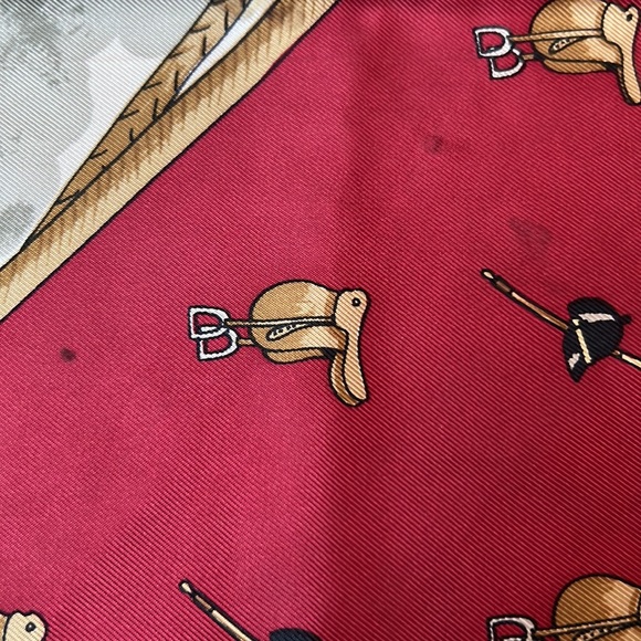 Gucci Silk Scarf with Equestrian Hunt Theme - Picture 9 of 11